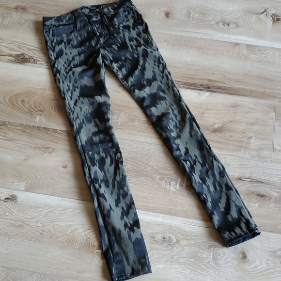 Joe's Jeans Pants - EUC Joe's Skinny Fit Pant